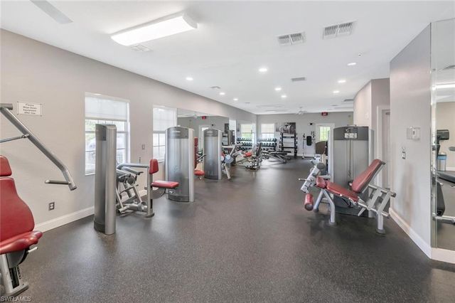 6808 Satinleaf RD S 202, Naples, FL 34109