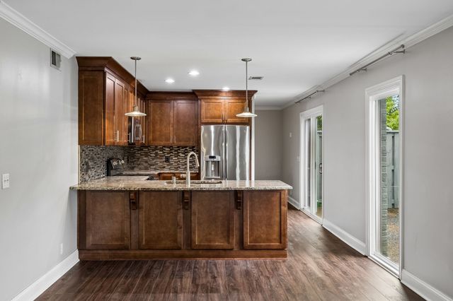 1900 Richard Jones Rd Apt V7, Nashville, TN 37215