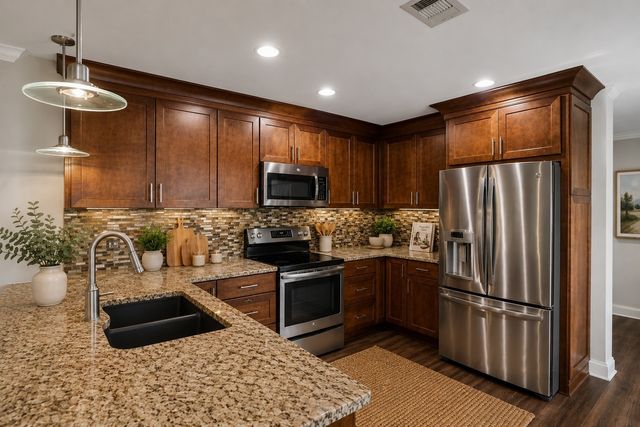 1900 Richard Jones Rd Apt V7, Nashville, TN 37215