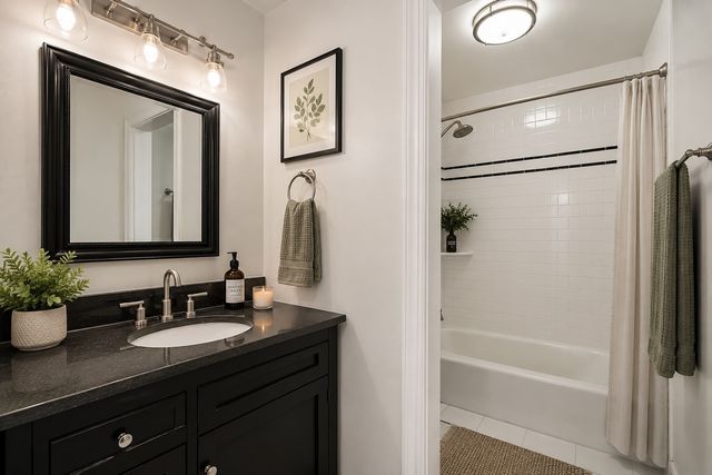 1900 Richard Jones Rd Apt V7, Nashville, TN 37215
