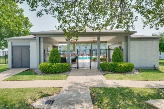 1900 Richard Jones Rd Apt V7, Nashville, TN 37215