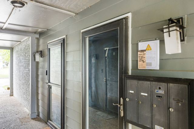 1900 Richard Jones Rd Apt V7, Nashville, TN 37215
