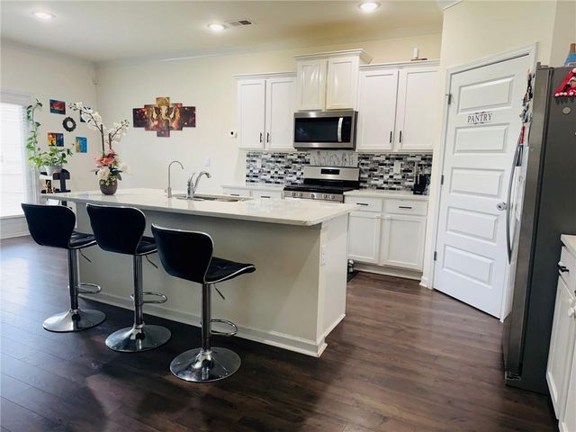 3369 English Elm Way, Loganville, GA 30052