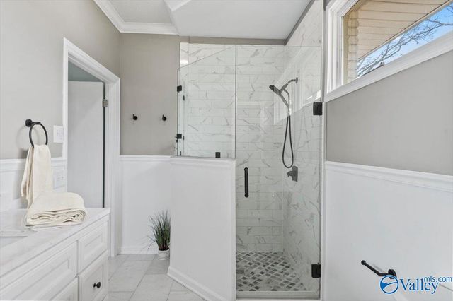 3824 Meadow Wood Circle, Guntersville, AL 35976