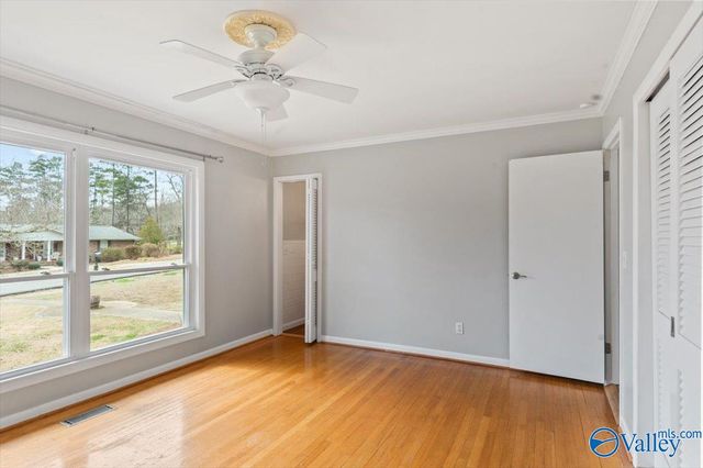 3824 Meadow Wood Circle, Guntersville, AL 35976