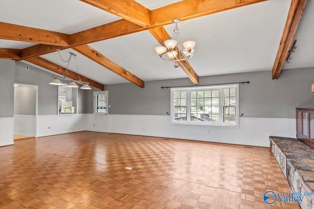 3824 Meadow Wood Circle, Guntersville, AL 35976