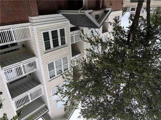 2900 Brighton Beach Pl Apt 104, Virginia Beach, VA 23451