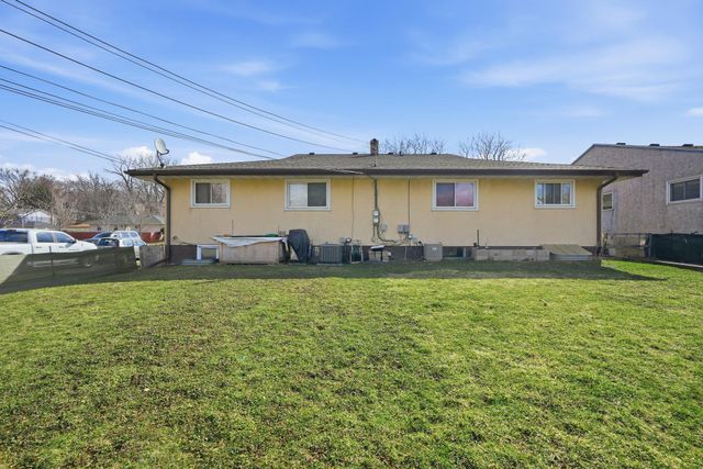 1563 Clarence Street, Saint Paul, MN 55106