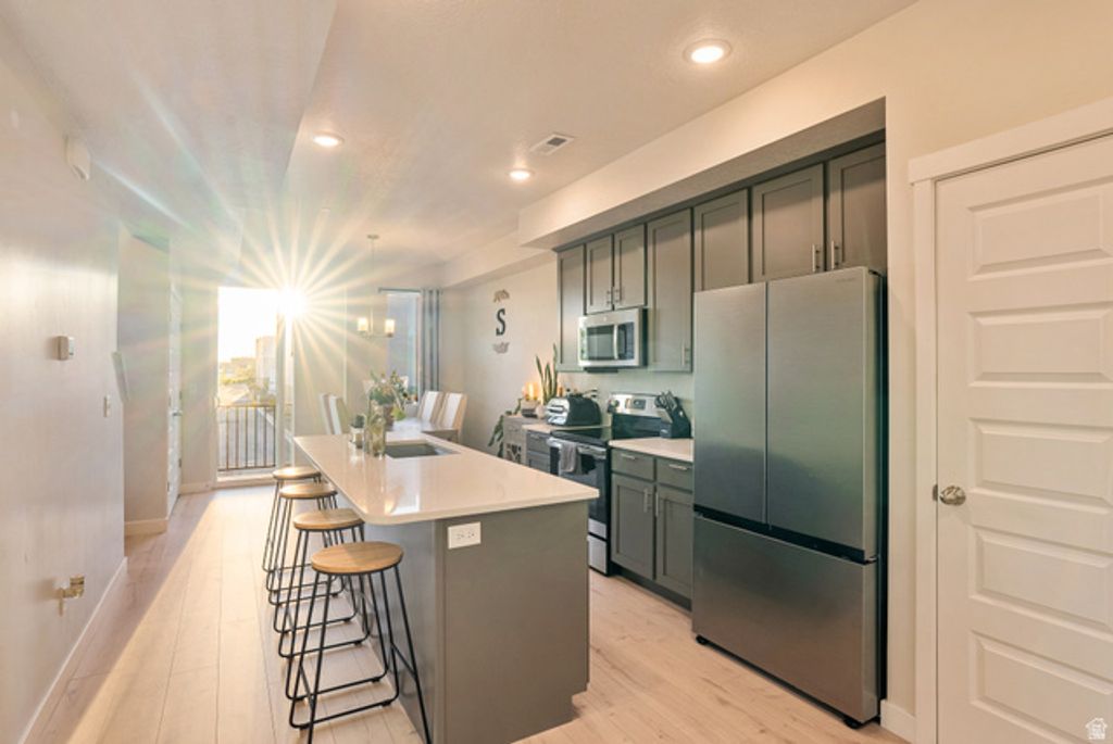 Image 13 of property listing at 1146 S REDWOOD RD #1006, Salt Lake City, UT 84104