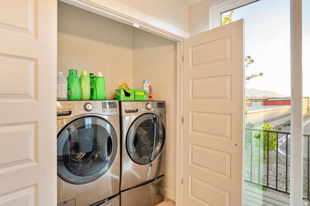 Image 21 of property listing at 1146 S REDWOOD RD #1006, Salt Lake City, UT 84104