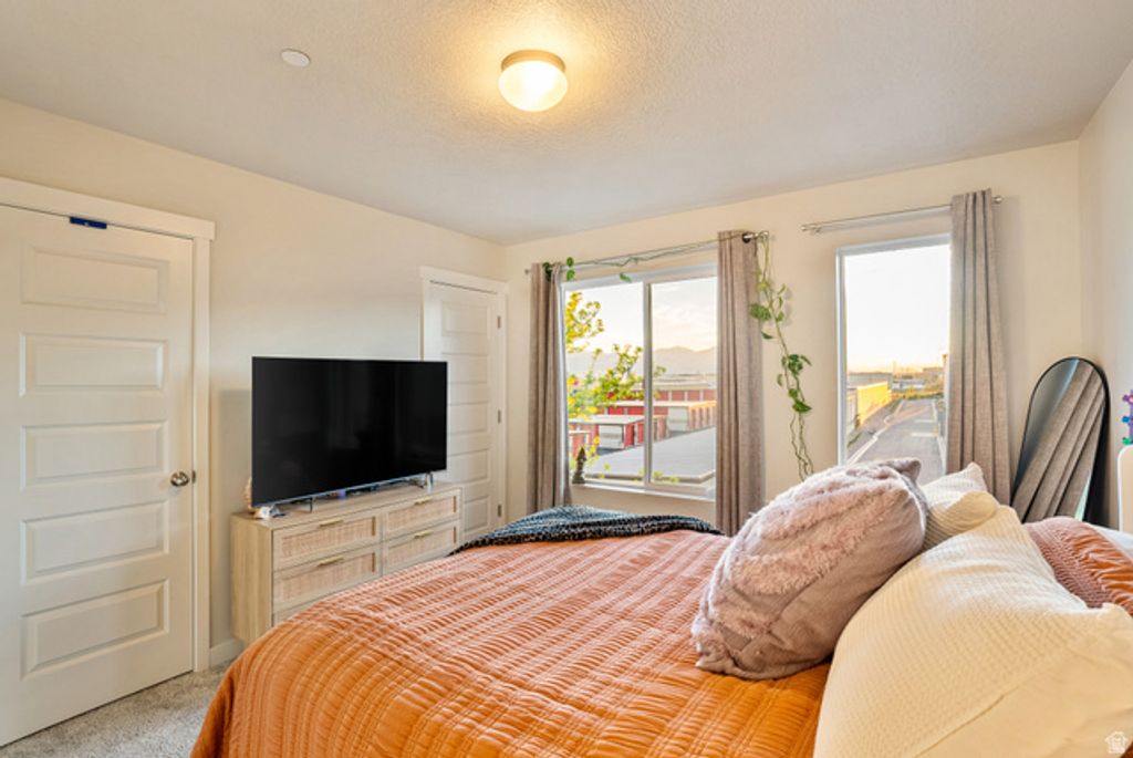 Image 24 of property listing at 1146 S REDWOOD RD #1006, Salt Lake City, UT 84104