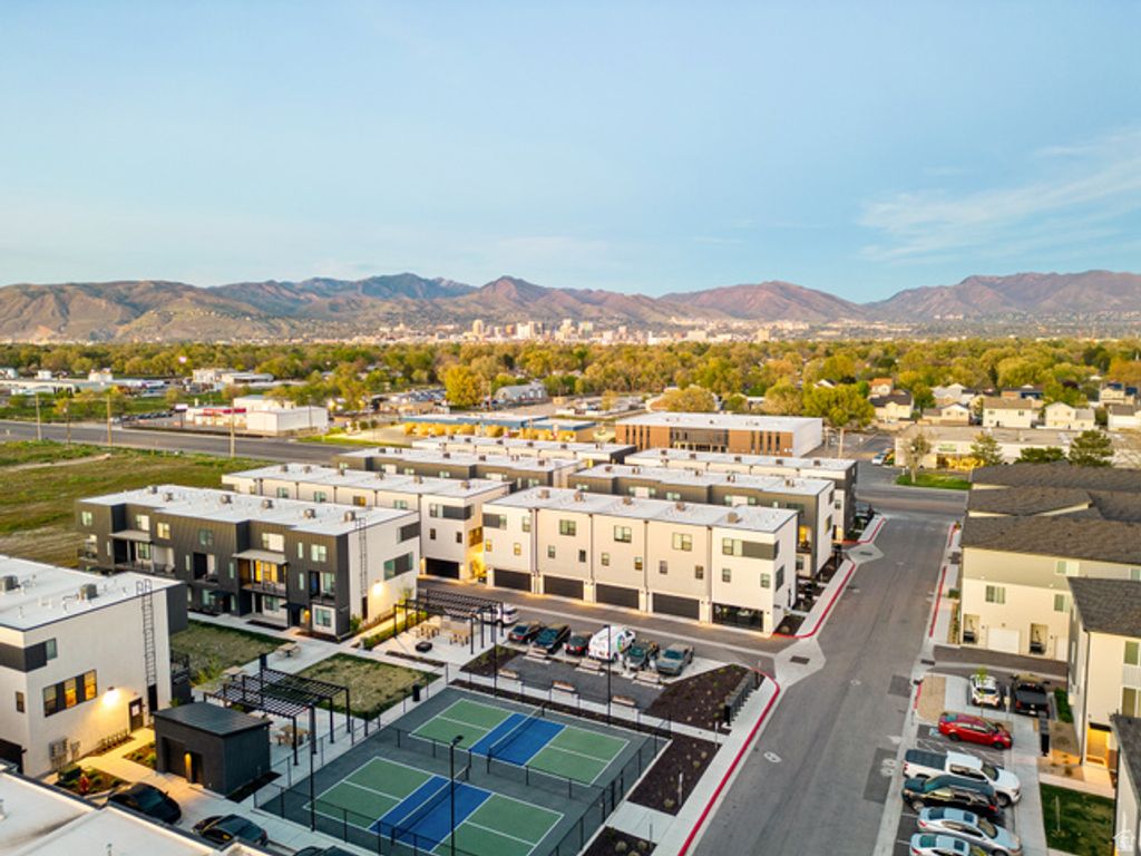 Image 38 of property listing at 1146 S REDWOOD RD #1006, Salt Lake City, UT 84104