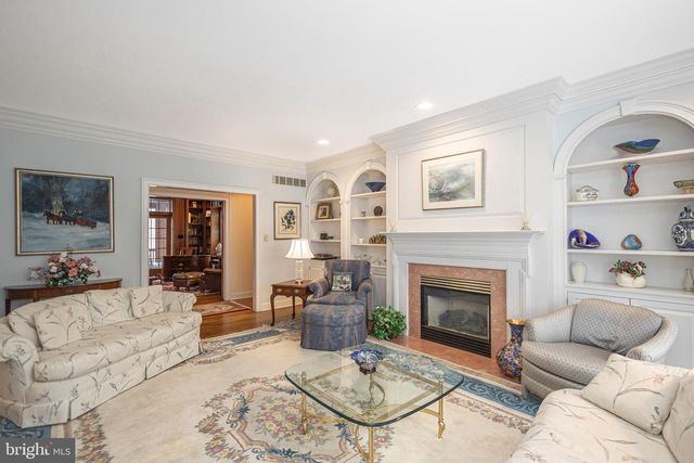 1710 SCOTT DR, Newtown, PA 18940