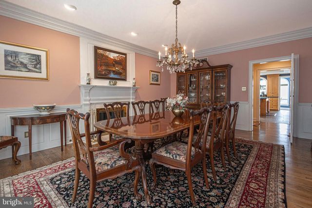 1710 SCOTT DR, Newtown, PA 18940
