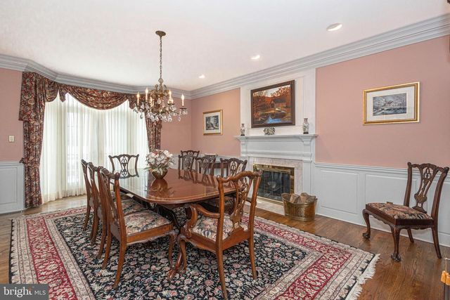 1710 SCOTT DR, Newtown, PA 18940