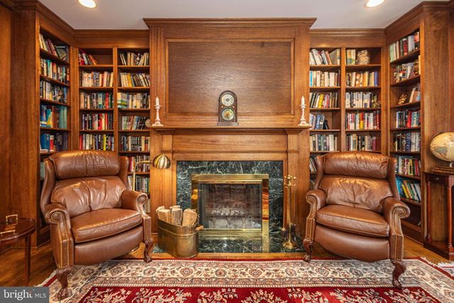 1710 SCOTT DR, Newtown, PA 18940