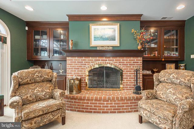 1710 SCOTT DR, Newtown, PA 18940