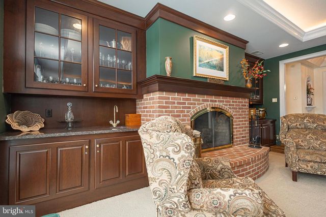 1710 SCOTT DR, Newtown, PA 18940
