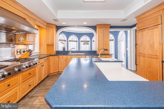 1710 SCOTT DR, Newtown, PA 18940