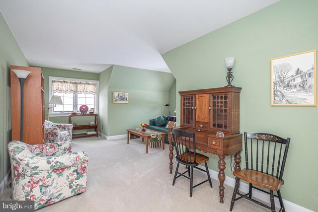 1710 SCOTT DR, Newtown, PA 18940