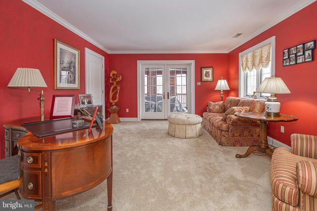 1710 SCOTT DR, Newtown, PA 18940