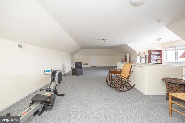 1710 SCOTT DR, Newtown, PA 18940
