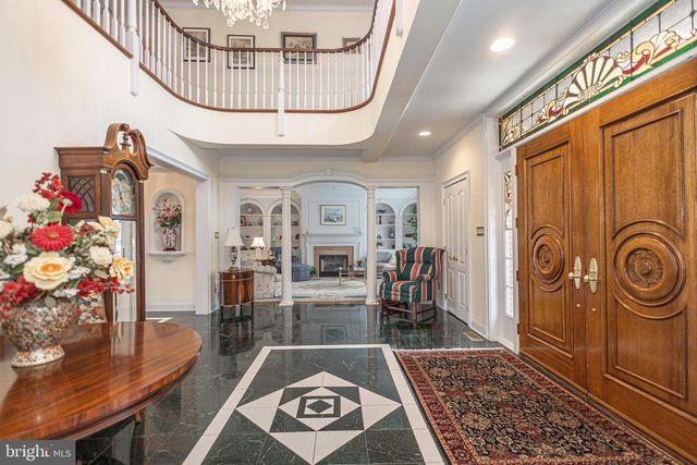 1710 SCOTT DR, Newtown, PA 18940