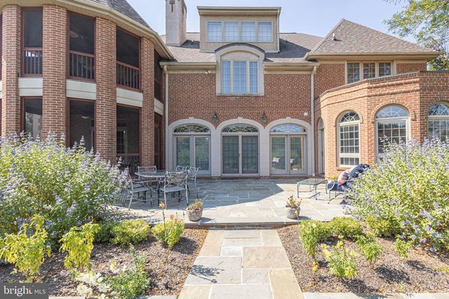 1710 SCOTT DR, Newtown, PA 18940