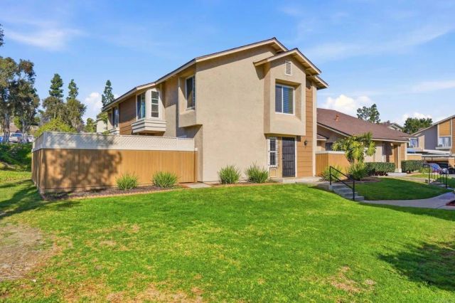 6889 Panamint Row 3, San Diego, CA 92139