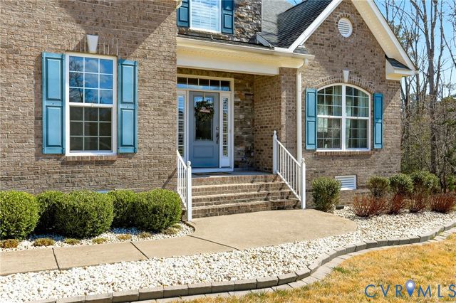 10807 Wellington Cross Way, Chester, VA 23831