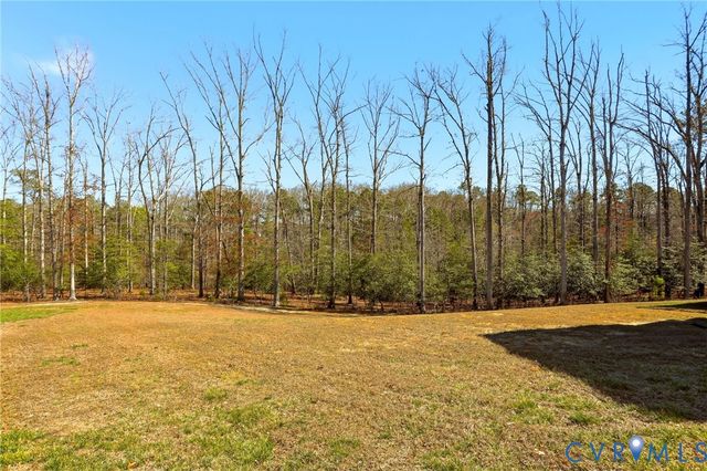 10807 Wellington Cross Way, Chester, VA 23831