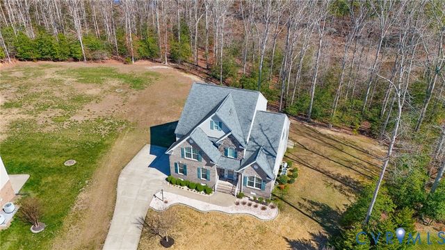 10807 Wellington Cross Way, Chester, VA 23831