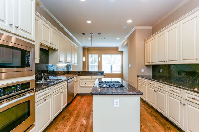 1714 Van Buren Street, Houston, TX 77006