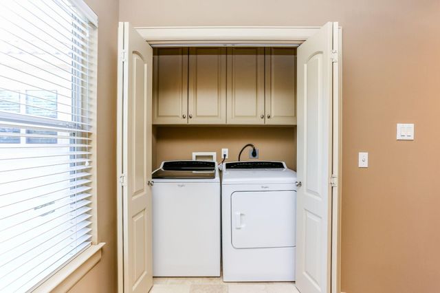 1714 Van Buren Street, Houston, TX 77006