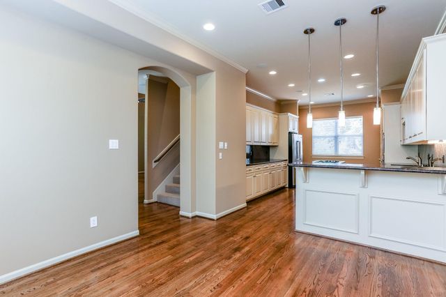 1714 Van Buren Street, Houston, TX 77006