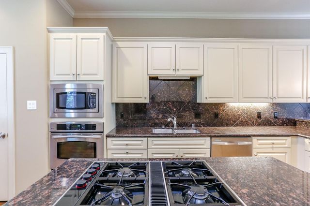 1714 Van Buren Street, Houston, TX 77006