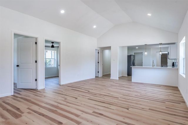 1421 NE 8th Street, Oklahoma City, OK 73117