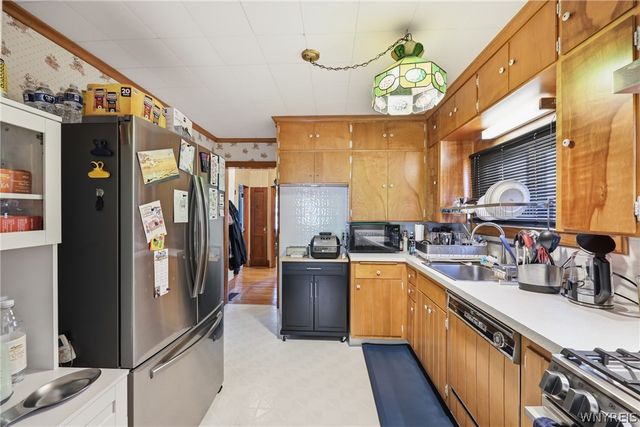 52 Albemarle Street, Buffalo, NY 14207