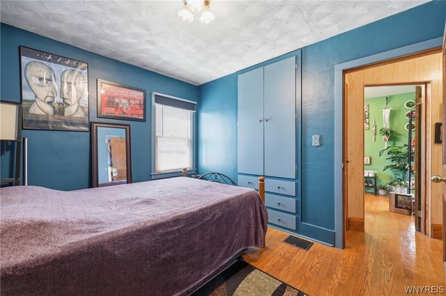 52 Albemarle Street, Buffalo, NY 14207