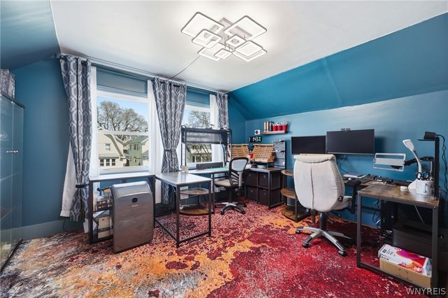 52 Albemarle Street, Buffalo, NY 14207