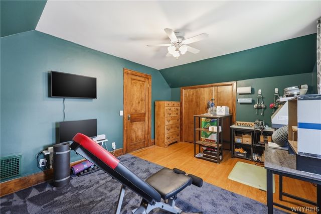 52 Albemarle Street, Buffalo, NY 14207