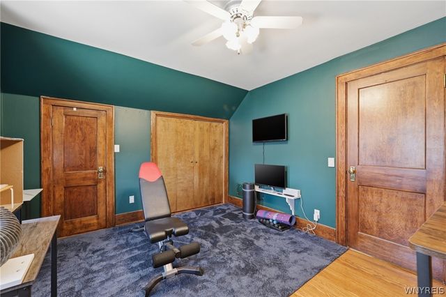 52 Albemarle Street, Buffalo, NY 14207