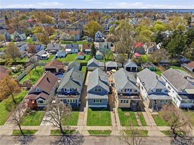 52 Albemarle Street, Buffalo, NY 14207