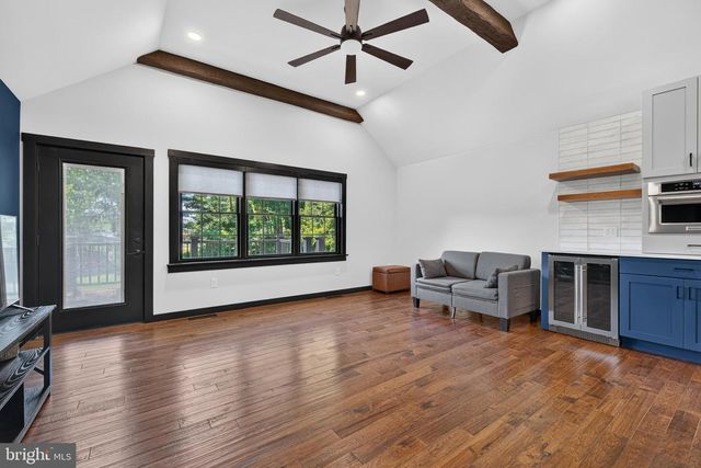 2026 JOANN AVE, Hummelstown, PA 17036