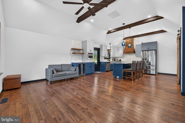 2026 JOANN AVE, Hummelstown, PA 17036
