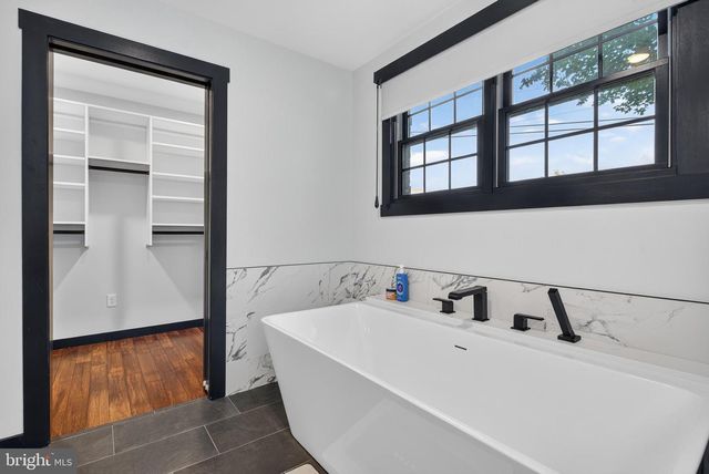 2026 JOANN AVE, Hummelstown, PA 17036