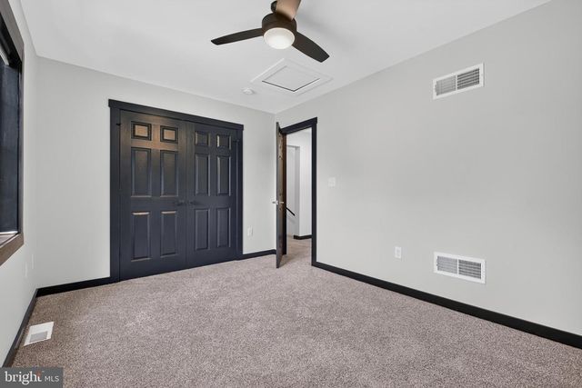 2026 JOANN AVE, Hummelstown, PA 17036