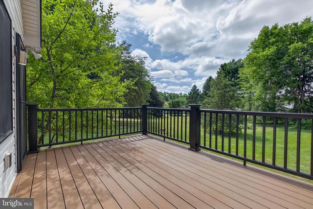 2026 JOANN AVE, Hummelstown, PA 17036
