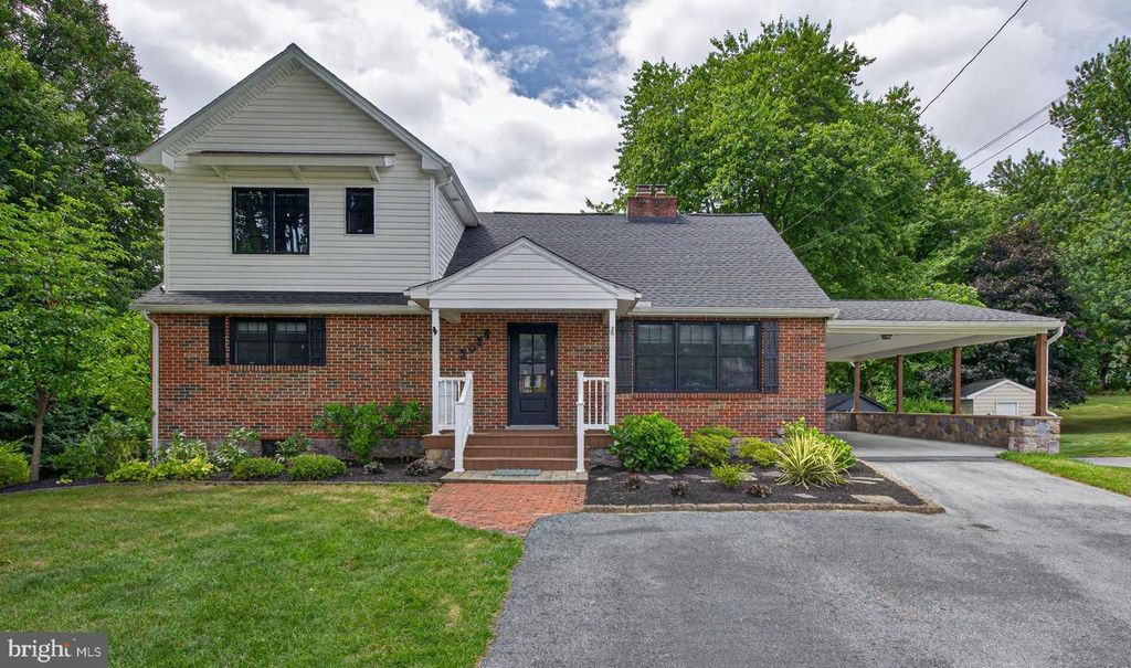 2026 JOANN AVE, Hummelstown, PA 17036