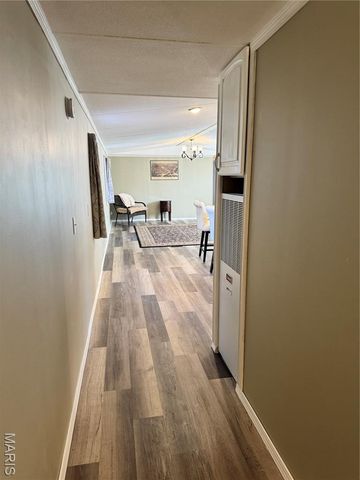 24620 Frontier Trail, Warrenton, MO 63383